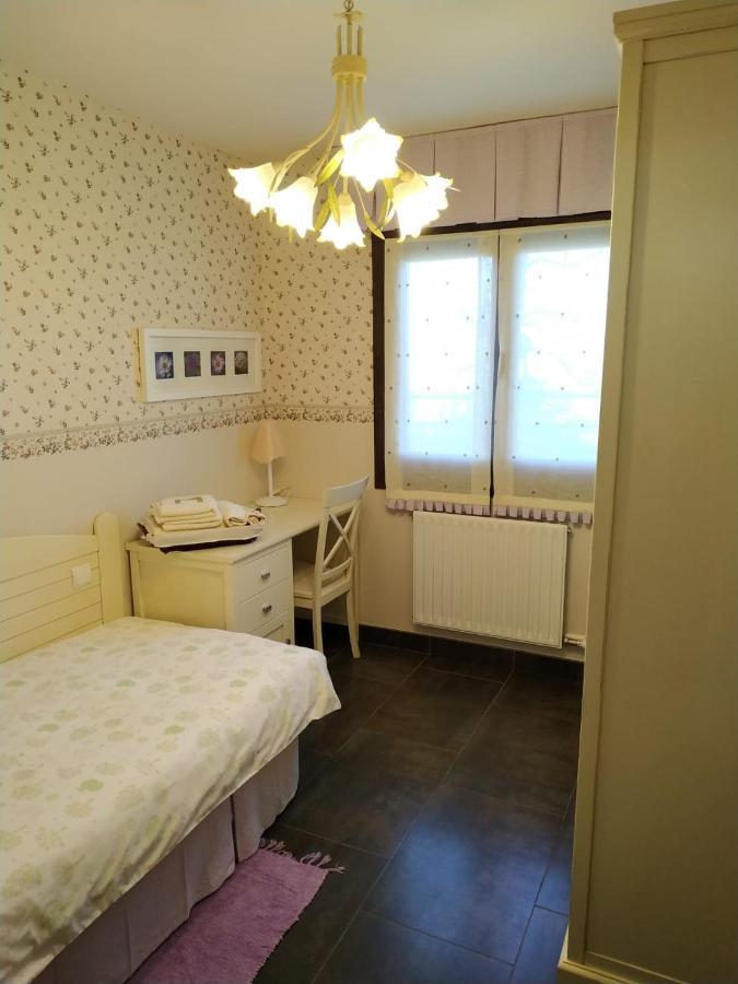 Apartamento Golf Con Jardin Sojuela Exteriör bild